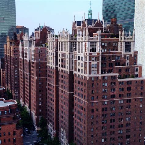 tudor hotel manhattan new york.